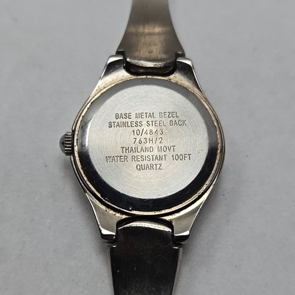 Womens Anne Klein Watch 23mm Silver Tone Band Round Blue Dial New Battery - Picture 9 of 9